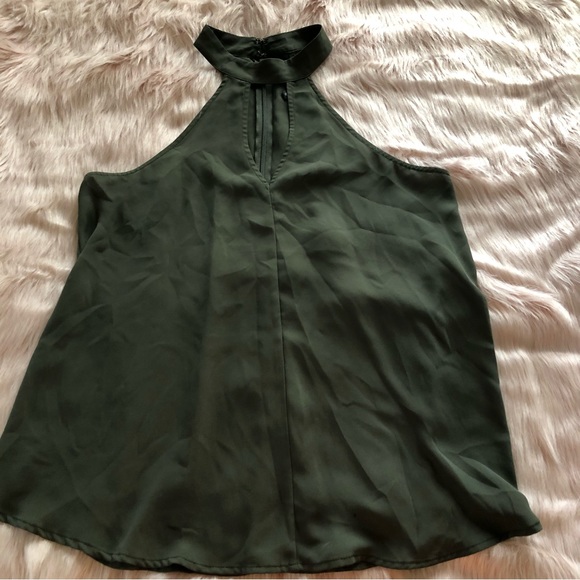 Express Green Keyhole Halter Top - Picture 3 of 9